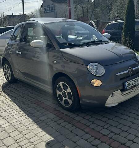 Серый Фиат 500e, объемом двигателя 0 л и пробегом 94 тыс. км за 8500 $, фото 1 на Automoto.ua