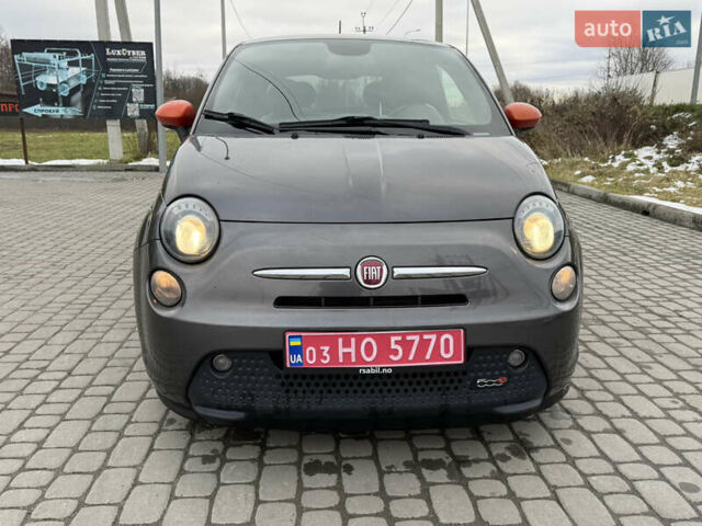 Серый Фиат 500e, объемом двигателя 0 л и пробегом 46 тыс. км за 6999 $, фото 1 на Automoto.ua
