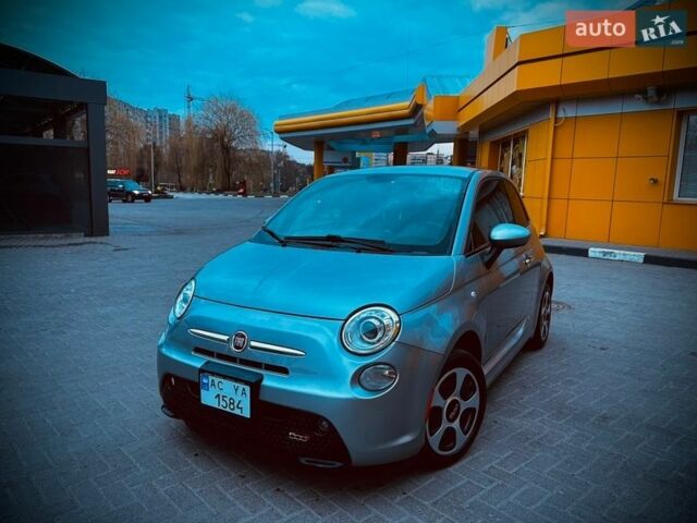 Сірий Фіат 500e, об'ємом двигуна 0 л та пробігом 74 тис. км за 5900 $, фото 1 на Automoto.ua