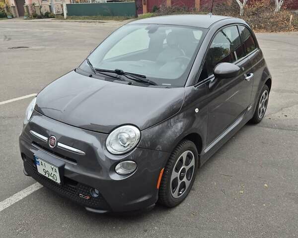 Серый Фиат 500e, объемом двигателя 0 л и пробегом 54 тыс. км за 6999 $, фото 1 на Automoto.ua