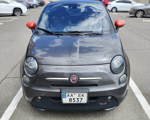 Серый Фиат 500e, объемом двигателя 0 л и пробегом 173 тыс. км за 6800 $, фото 1 на Automoto.ua