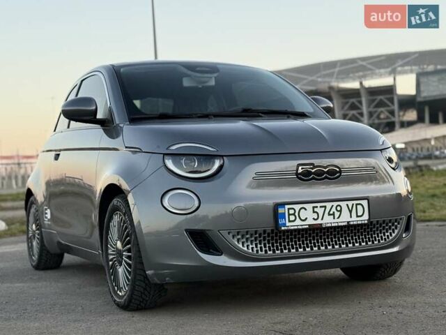 Сірий Фіат 500e, об'ємом двигуна 0 л та пробігом 76 тис. км за 11500 $, фото 1 на Automoto.ua