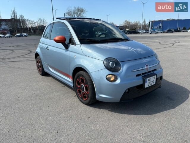 Синий Фиат 500e, объемом двигателя 0 л и пробегом 101 тыс. км за 7800 $, фото 1 на Automoto.ua