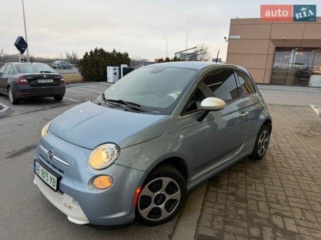 Синій Фіат 500e, об'ємом двигуна 0 л та пробігом 72 тис. км за 8900 $, фото 1 на Automoto.ua