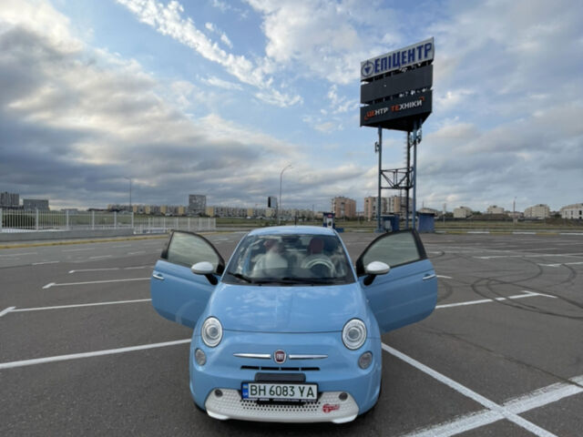 Синий Фиат 500e, объемом двигателя 0 л и пробегом 74 тыс. км за 7255 $, фото 1 на Automoto.ua