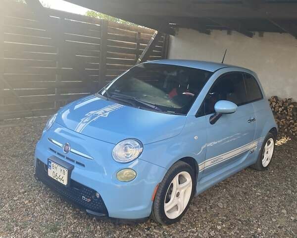Синий Фиат 500e, объемом двигателя 0 л и пробегом 120 тыс. км за 8000 $, фото 1 на Automoto.ua