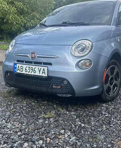 Синий Фиат 500e, объемом двигателя 0 л и пробегом 91 тыс. км за 7150 $, фото 1 на Automoto.ua