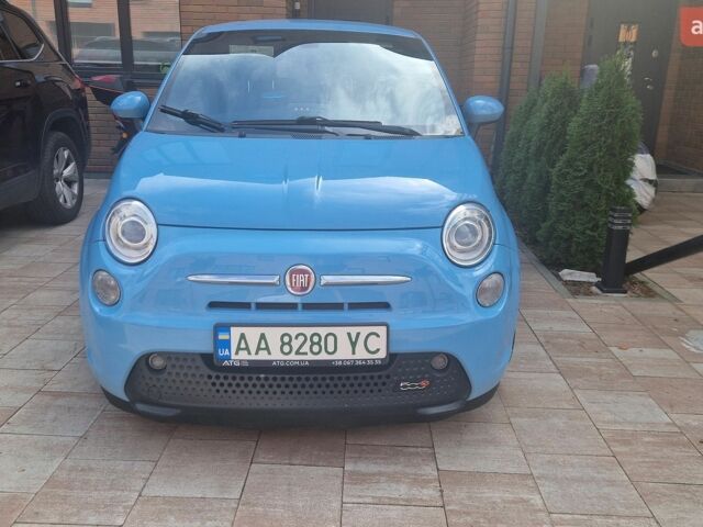 Синий Фиат 500e, объемом двигателя 0 л и пробегом 145 тыс. км за 7900 $, фото 1 на Automoto.ua