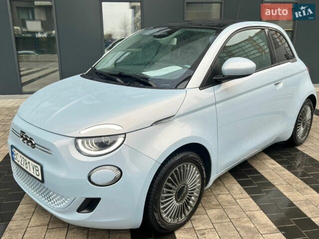 Синий Фиат 500e, объемом двигателя 0 л и пробегом 51 тыс. км за 14500 $, фото 1 на Automoto.ua