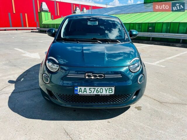 Зелений Фіат 500e, об'ємом двигуна 0 л та пробігом 74 тис. км за 13500 $, фото 1 на Automoto.ua