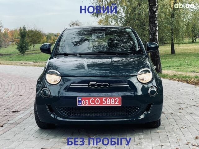 Зелений Фіат 500e, об'ємом двигуна 0 л та пробігом 0 тис. км за 19500 $, фото 1 на Automoto.ua