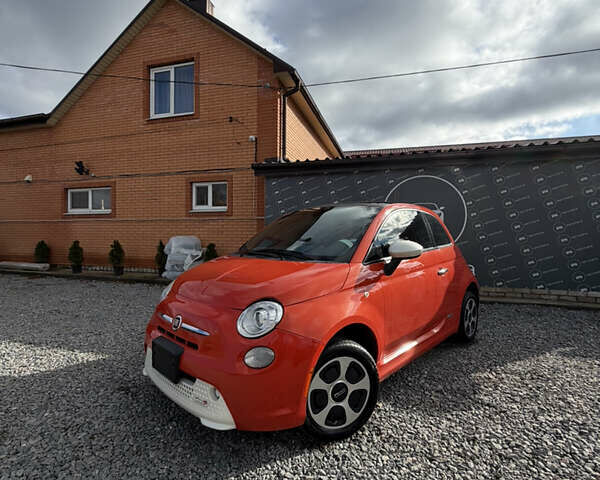 Оранжевый Фиат 500e, объемом двигателя 0 л и пробегом 130 тыс. км за 5400 $, фото 1 на Automoto.ua