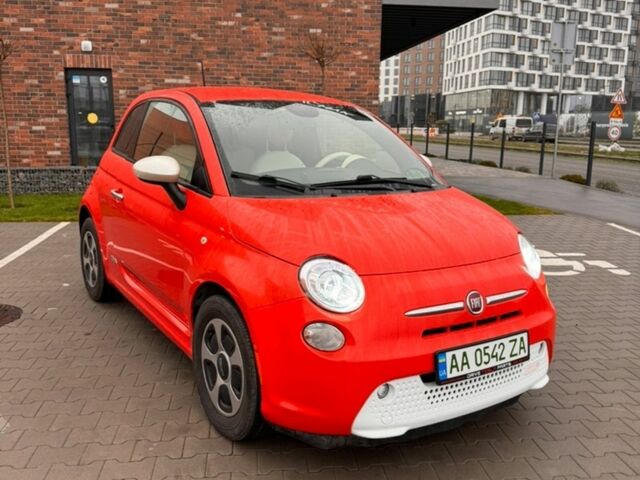 Оранжевый Фиат 500e, объемом двигателя 0 л и пробегом 114 тыс. км за 6199 $, фото 1 на Automoto.ua