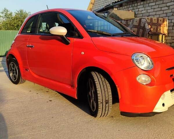 Оранжевый Фиат 500e, объемом двигателя 0 л и пробегом 59 тыс. км за 8500 $, фото 1 на Automoto.ua