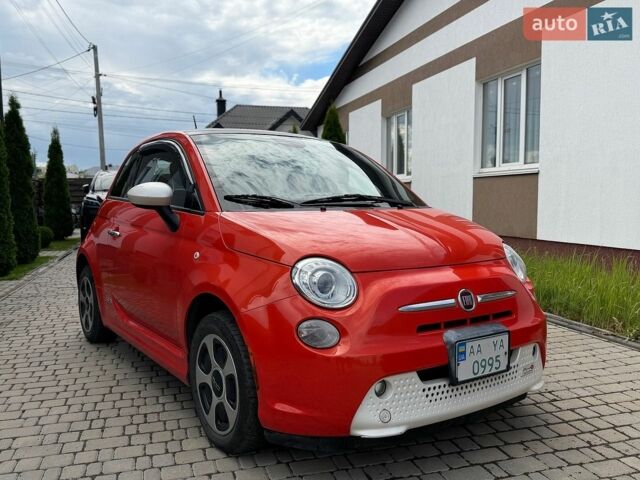 Оранжевый Фиат 500e, объемом двигателя 0 л и пробегом 108 тыс. км за 5700 $, фото 1 на Automoto.ua