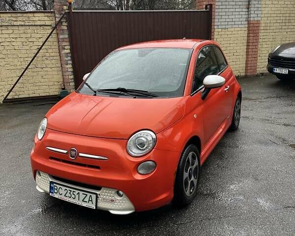 Оранжевый Фиат 500e, объемом двигателя 0 л и пробегом 118 тыс. км за 7000 $, фото 1 на Automoto.ua