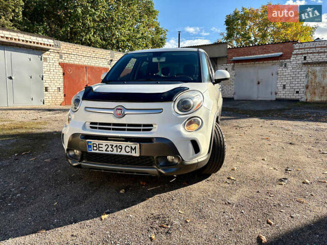 Белый Фиат 500L, объемом двигателя 1.37 л и пробегом 176 тыс. км за 8150 $, фото 1 на Automoto.ua