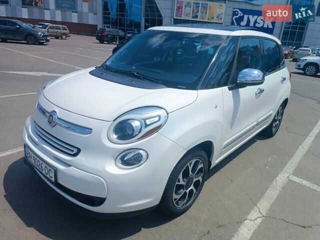 Белый Фиат 500L, объемом двигателя 1.37 л и пробегом 91 тыс. км за 8999 $, фото 1 на Automoto.ua