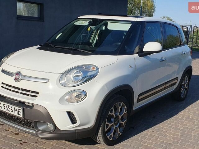 Білий Фіат 500L, об'ємом двигуна 1.2 л та пробігом 130 тис. км за 9500 $, фото 1 на Automoto.ua