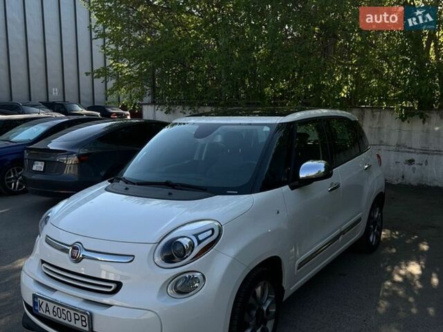 Белый Фиат 500L, объемом двигателя 1.37 л и пробегом 92 тыс. км за 8800 $, фото 1 на Automoto.ua