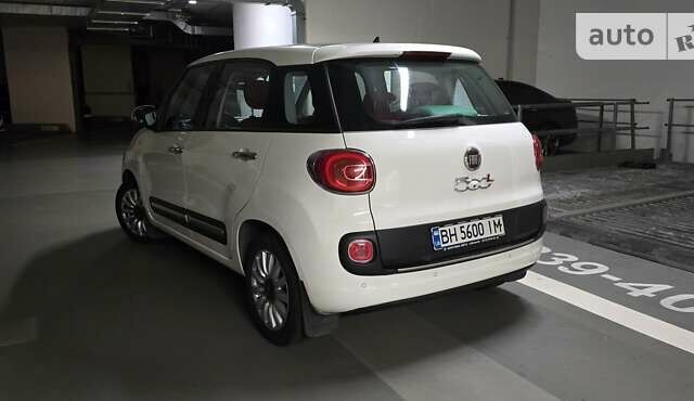 Білий Фіат 500L, об'ємом двигуна 1.3 л та пробігом 122 тис. км за 9900 $, фото 1 на Automoto.ua