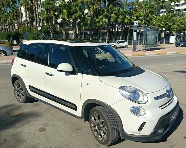 Білий Фіат 500L, об'ємом двигуна 1.3 л та пробігом 116 тис. км за 8700 $, фото 1 на Automoto.ua