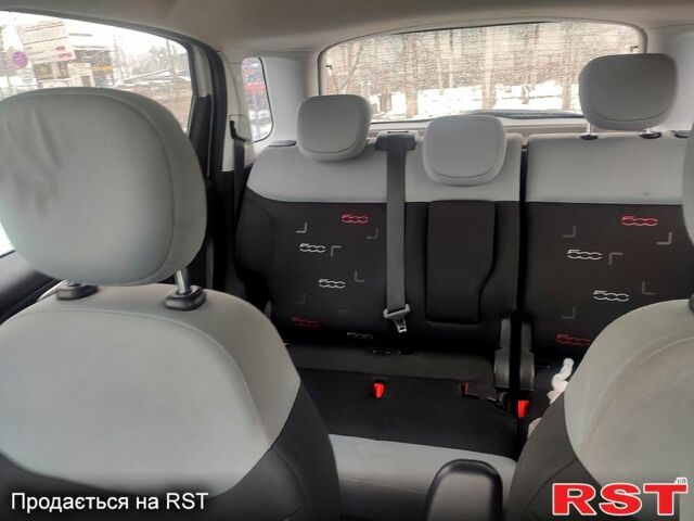 Білий Фіат 500L, об'ємом двигуна 1.2 л та пробігом 106 тис. км за 7999 $, фото 1 на Automoto.ua