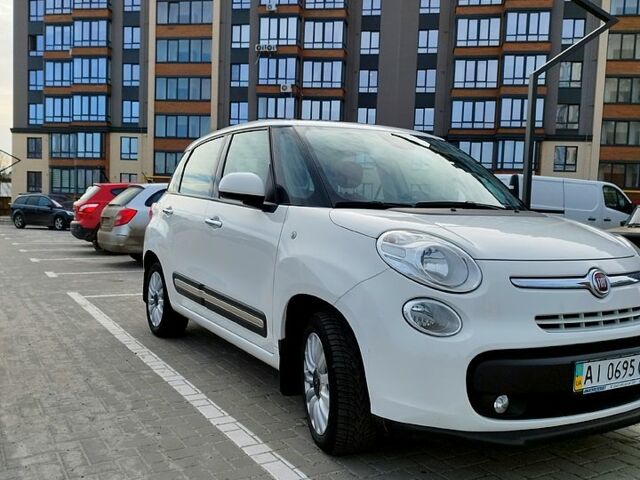 Белый Фиат 500L, объемом двигателя 1.2 л и пробегом 98 тыс. км за 9280 $, фото 1 на Automoto.ua