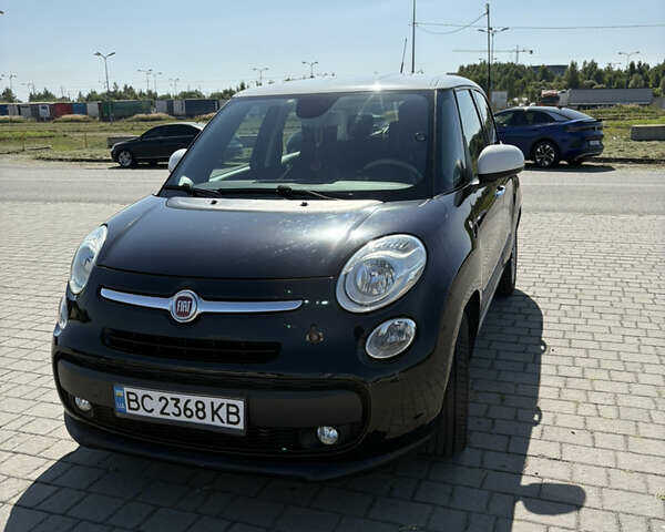 Чорний Фіат 500L, об'ємом двигуна 1.25 л та пробігом 152 тис. км за 9800 $, фото 1 на Automoto.ua