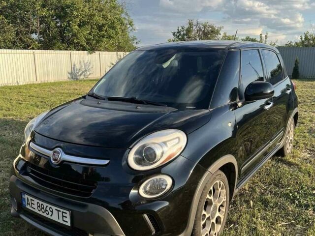 Чорний Фіат 500L, об'ємом двигуна 1.37 л та пробігом 149 тис. км за 8500 $, фото 1 на Automoto.ua