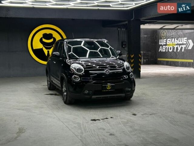 Чорний Фіат 500L, об'ємом двигуна 1.37 л та пробігом 135 тис. км за 9500 $, фото 1 на Automoto.ua