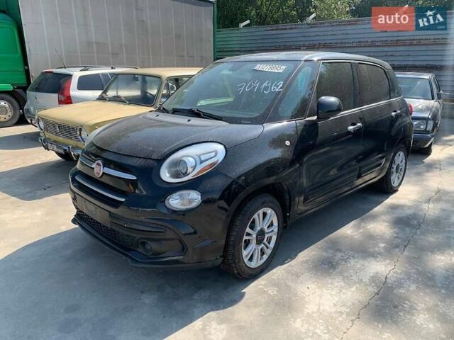 Черный Фиат 500L, объемом двигателя 1.4 л и пробегом 160 тыс. км за 7700 $, фото 1 на Automoto.ua