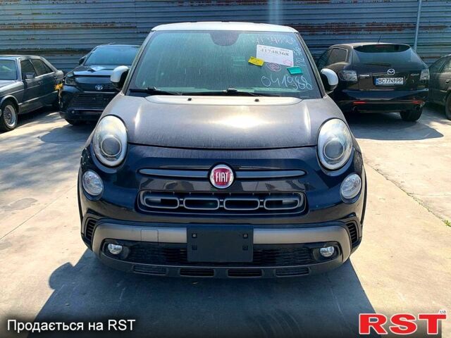 Чорний Фіат 500L, об'ємом двигуна 1.4 л та пробігом 120 тис. км за 9350 $, фото 1 на Automoto.ua