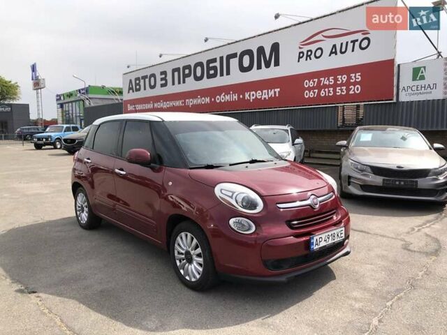 Красный Фиат 500L, объемом двигателя 1.4 л и пробегом 177 тыс. км за 9450 $, фото 1 на Automoto.ua