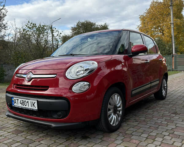 Красный Фиат 500L, объемом двигателя 0.88 л и пробегом 95 тыс. км за 9499 $, фото 1 на Automoto.ua