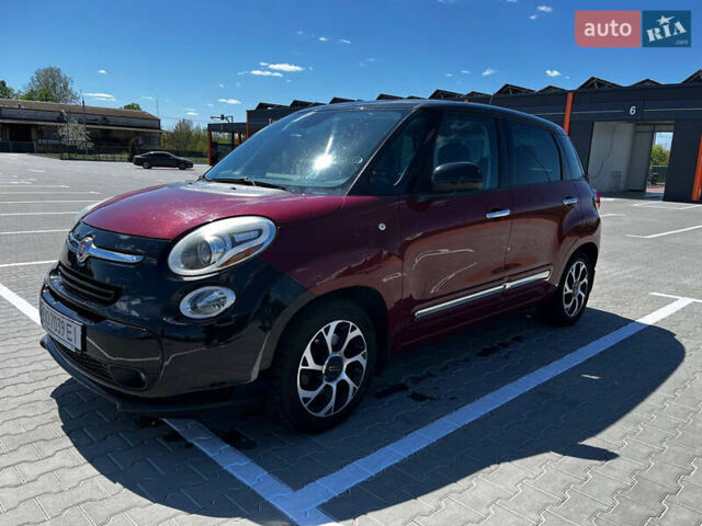 Красный Фиат 500L, объемом двигателя 1.4 л и пробегом 150 тыс. км за 8500 $, фото 1 на Automoto.ua
