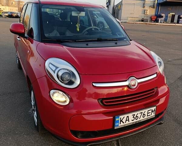 Червоний Фіат 500L, об'ємом двигуна 1.37 л та пробігом 82 тис. км за 10000 $, фото 1 на Automoto.ua