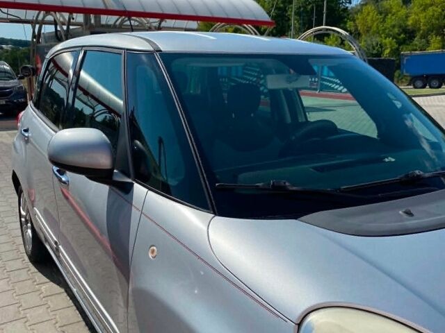 Сірий Фіат 500L, об'ємом двигуна 1.37 л та пробігом 209 тис. км за 9500 $, фото 1 на Automoto.ua