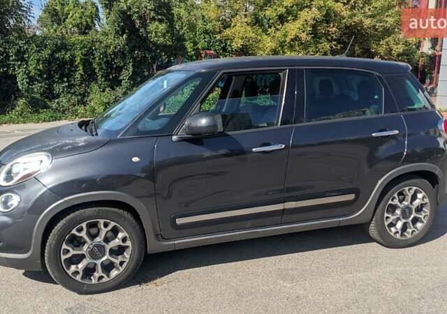 Сірий Фіат 500L, об'ємом двигуна 1.37 л та пробігом 115 тис. км за 8500 $, фото 1 на Automoto.ua