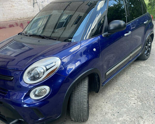 Синий Фиат 500L, объемом двигателя 1.37 л и пробегом 179 тыс. км за 7600 $, фото 1 на Automoto.ua