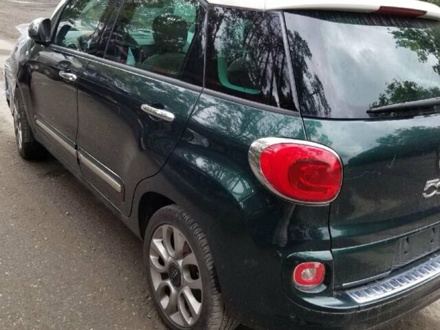 Зеленый Фиат 500L, объемом двигателя 1.4 л и пробегом 95 тыс. км за 8700 $, фото 1 на Automoto.ua