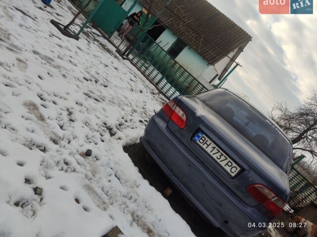 Сірий Фіат Альбеа, об'ємом двигуна 1.2 л та пробігом 400 тис. км за 10000 $, фото 1 на Automoto.ua