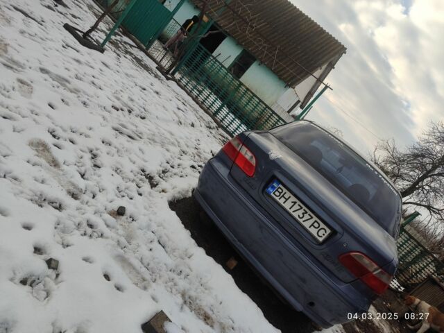 Фіат Альбеа 2003 у Раздельной на Automoto.ua Сірий Фіат Альбеа, об'ємом двигуна 1.2 л та пробігом 400 тис. км за 500 $, фото 1 на Automoto.ua