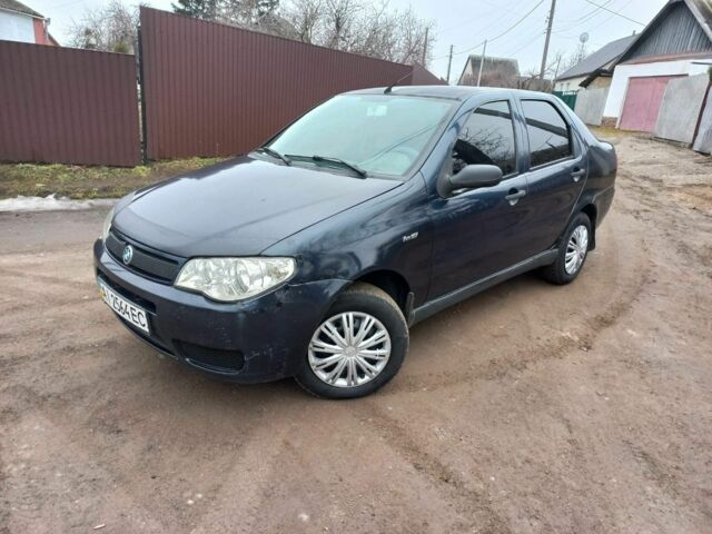 Синий Фиат Альбеа, объемом двигателя 1.2 л и пробегом 1 тыс. км за 1600 $, фото 1 на Automoto.ua