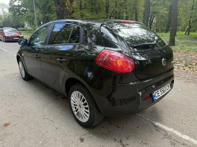 Черный Фиат Брава, объемом двигателя 1.6 л и пробегом 250 тыс. км за 4500 $, фото 1 на Automoto.ua