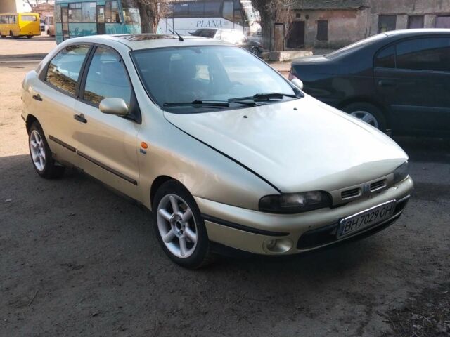 Сірий Фіат Брава, об'ємом двигуна 1.75 л та пробігом 245 тис. км за 1600 $, фото 1 на Automoto.ua