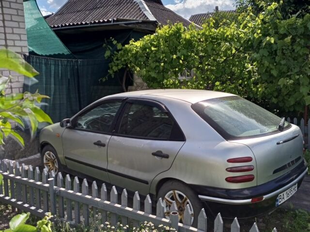 Сірий Фіат Брава, об'ємом двигуна 1.4 л та пробігом 300 тис. км за 1133 $, фото 1 на Automoto.ua