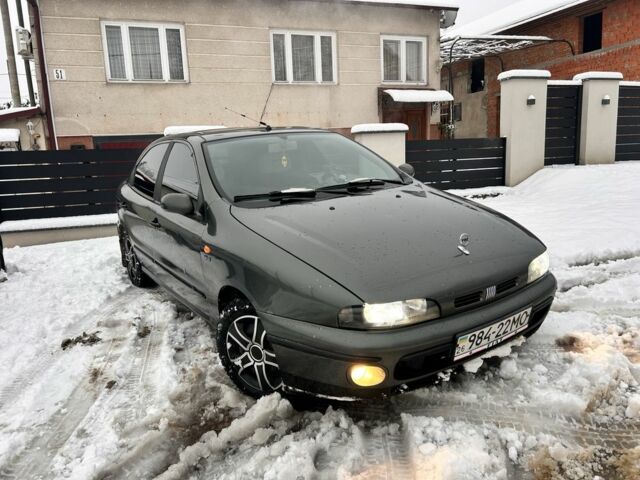 Серый Фиат Брава, объемом двигателя 1.4 л и пробегом 197 тыс. км за 1999 $, фото 1 на Automoto.ua