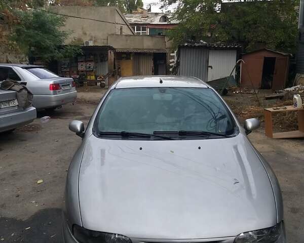 Серый Фиат Брава, объемом двигателя 1.58 л и пробегом 250 тыс. км за 1800 $, фото 1 на Automoto.ua