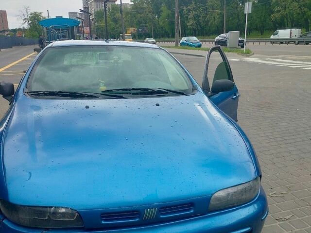 Синій Фіат Брава, об'ємом двигуна 1.6 л та пробігом 300 тис. км за 600 $, фото 1 на Automoto.ua